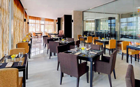 embed-movenpick-hotel-jlt-lunch-deal-2